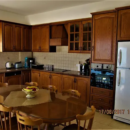 Dioni Holiday home