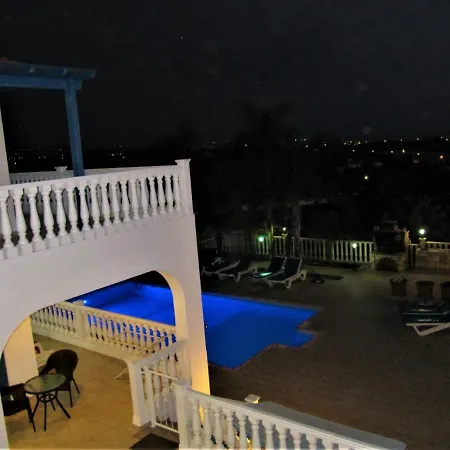 Holiday home Dioni